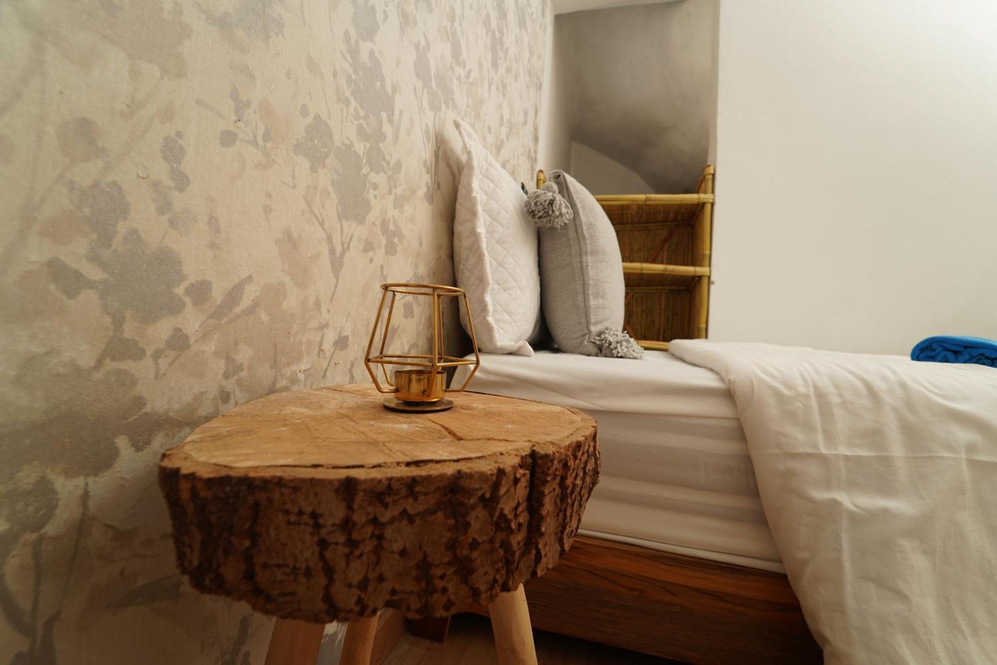 Couette-café Waves Hunter Surf House *